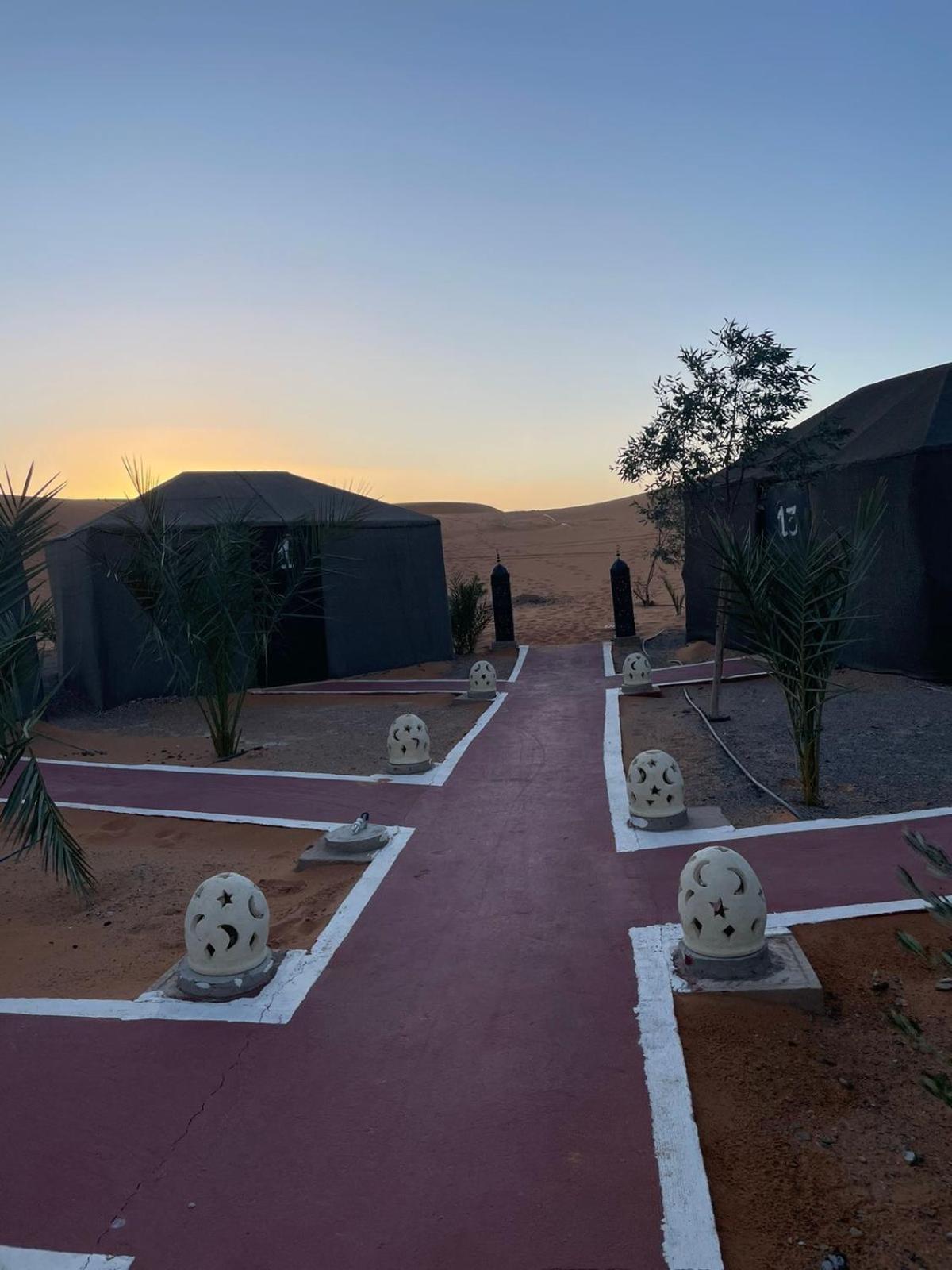 Hammadi Desert Camp เมอร์ซูกา ภายนอก รูปภาพ