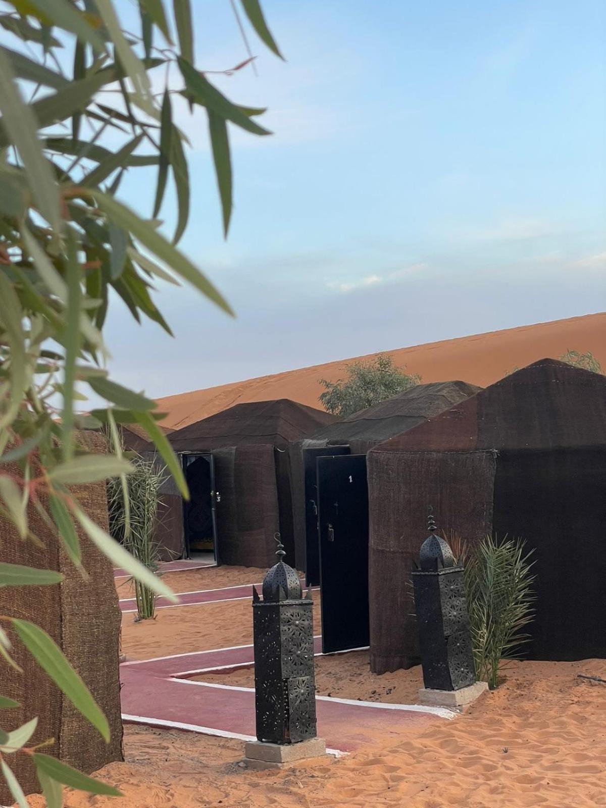 Hammadi Desert Camp เมอร์ซูกา ภายนอก รูปภาพ